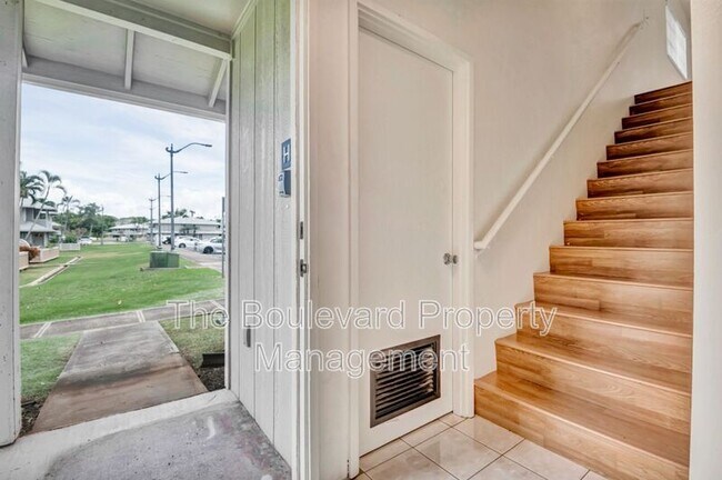 Building Photo - 91-1062-1062 Makaaloa St