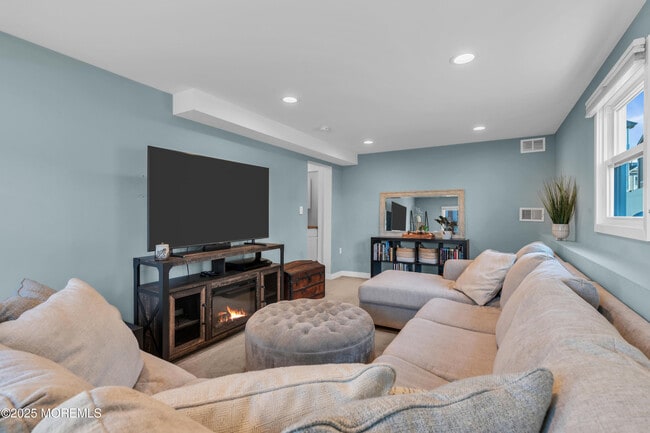 Building Photo - 88 Ridge Terrace