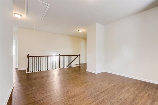 Building Photo - 2680 Ogden Trl
