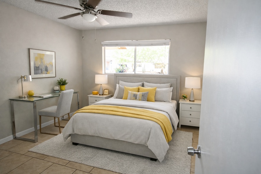 Bedroom 3 - 1130 W 9th St