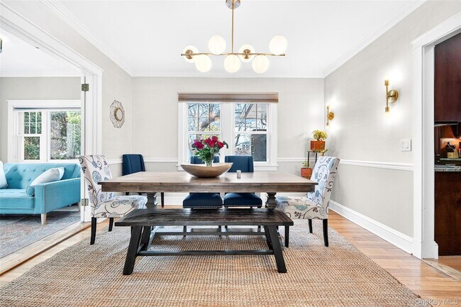 Building Photo - 14 Columbia Pl