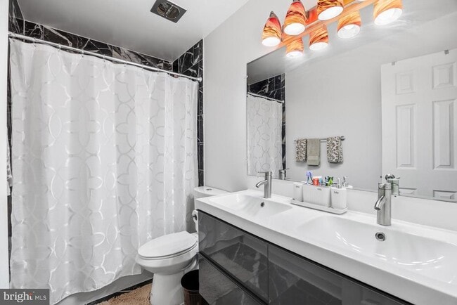 Building Photo - 9262 Byrd Dr