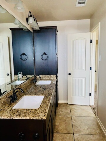 Building Photo - 5909 Cactus Flower Ln