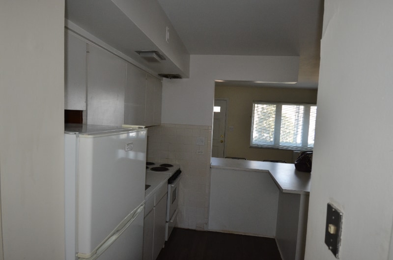 Building Photo - 2032 Linden Ave