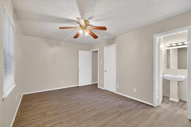 Building Photo - 10517 Castlerock Dr