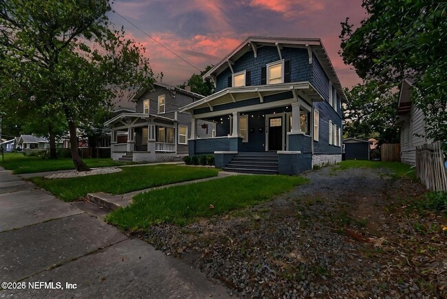 Building Photo - 2781 College St