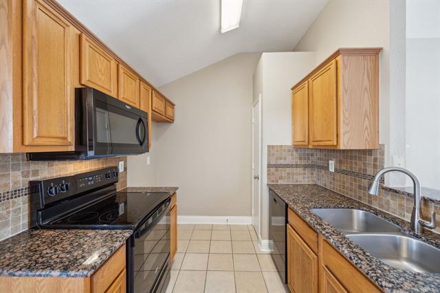 Building Photo - 345 Port O'Conner Dr