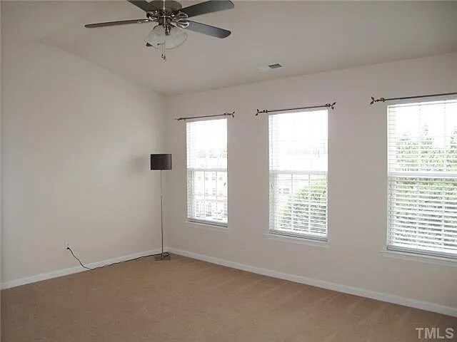 Building Photo - Room in Townhome on Coral Creek Ln