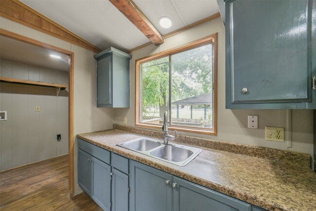 Building Photo - 11023 Forrest Valley Dr
