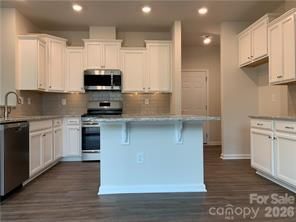 Building Photo - 2202 Napa Valley Dr