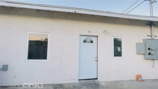 Primary Photo - 1458 W Summit St
