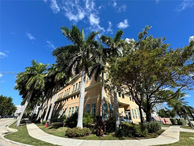 Building Photo - 17555 Atlantic Blvd