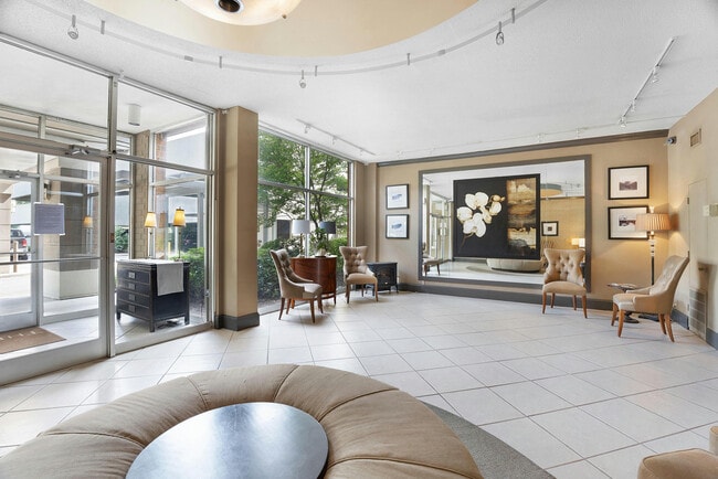 Building Photo - 1131 Stringers Ridge Rd