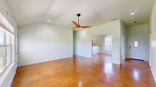 Building Photo - GORGEOUS HOME IN NOLANVILLE CLOSE TO FORT ...