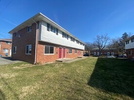 Building Photo - 4645 Sandy Lane Rd