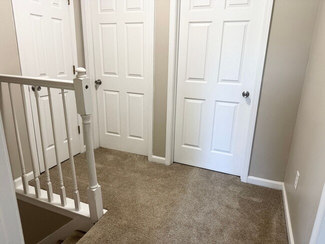 Building Photo - Two Story Home