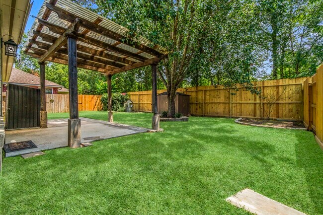 Building Photo - 155 Fairwind Trail Dr