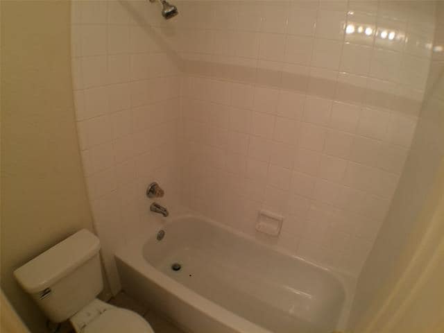 Building Photo - 1512 Endicott Dr