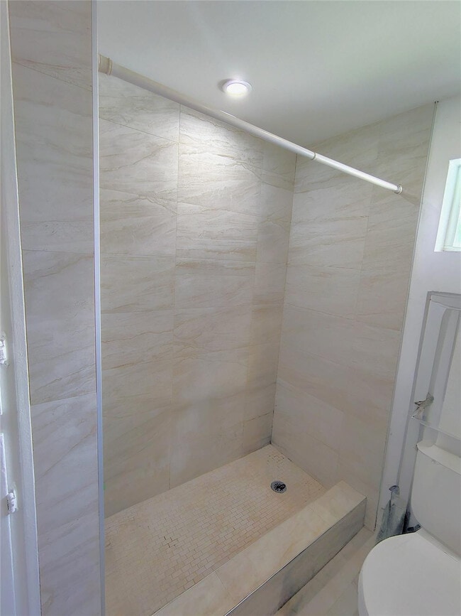 Building Photo - 6134 Buchanan St