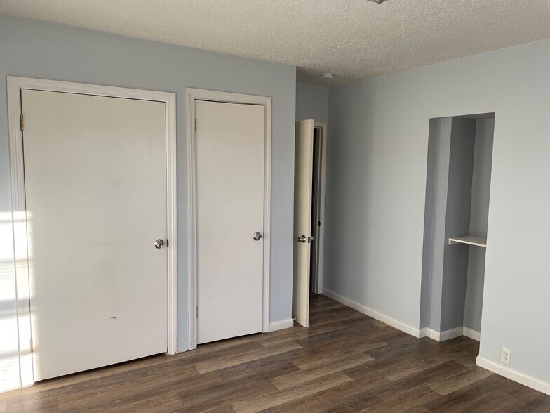 bedroom 2 - 134 Monroe St