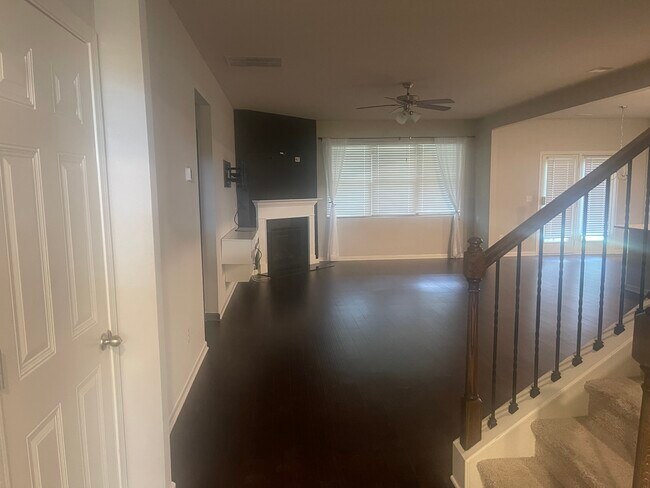 Building Photo - 7688 Watson Cir