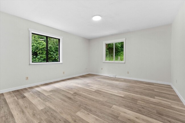 Building Photo - 1102 Apache Dr