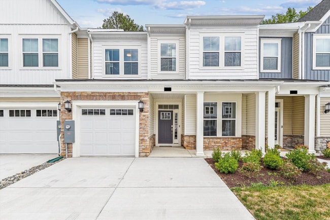 Building Photo - 32334 Norman Ln