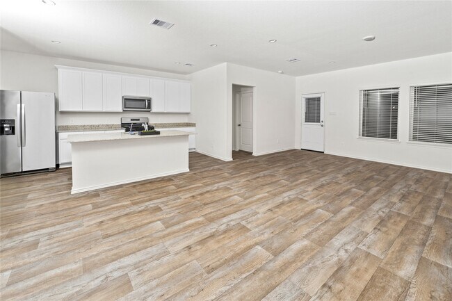 Building Photo - 4227 Bedwyn Bay Dr