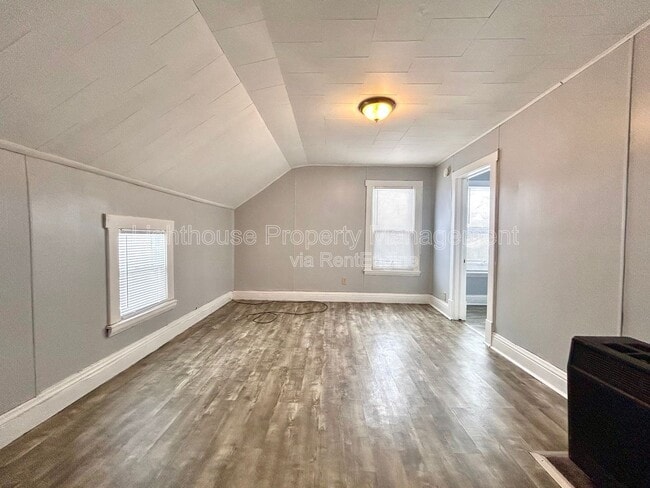 Building Photo - 2417 Reynolds St