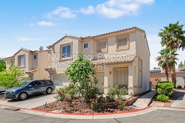 Building Photo - NW!! 4 Bedrooms!!! All Tile and Pergo flooring T/O!! NO Carpet!!! Low Maintenance Desert landscap...