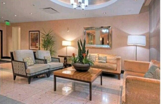 Building Photo - 3801 S Ocean Dr