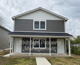 Building Photo - 2538 Columbia Ave