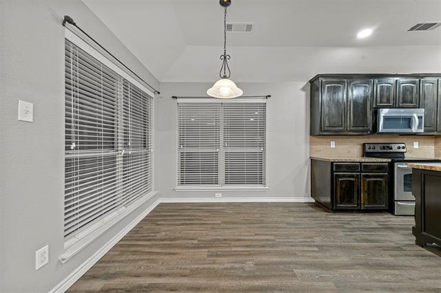 Building Photo - 6132 Shad Dr