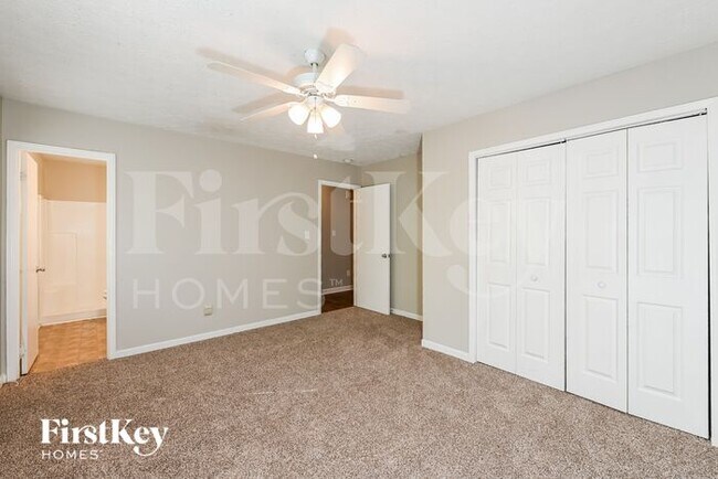 Building Photo - 2848 Maple Grove Dr