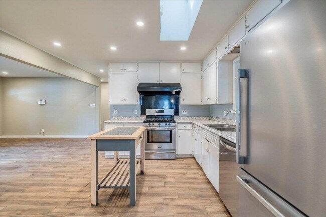 Building Photo - 4712 Frontier Trail