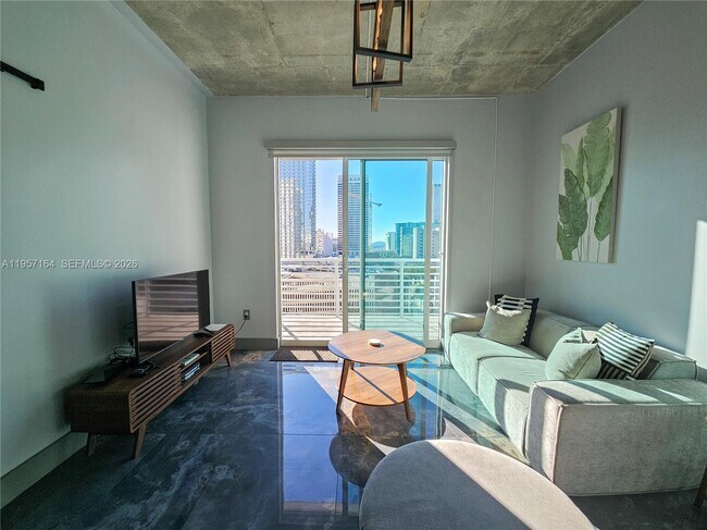 Building Photo - 234 NE 3rd St