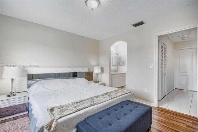 Building Photo - 14207 SW 121st Pl