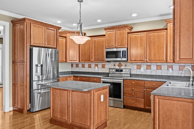 Building Photo - 4BR/2.5BA Home for Rent - Glenmary East!