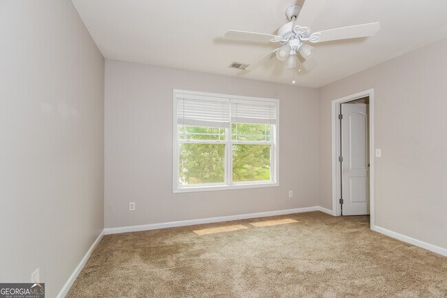 Building Photo - 3671 Devon Park Ln NW