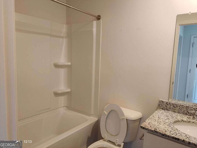 Building Photo - 522 Pemberton St