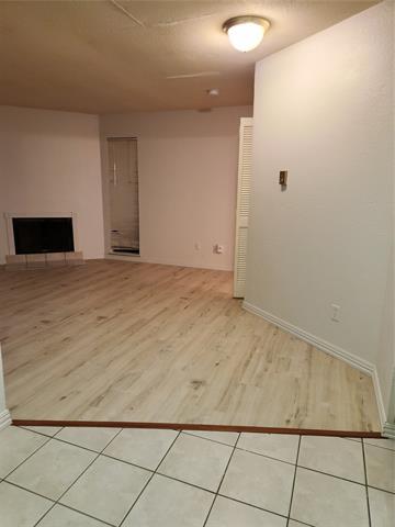 Building Photo - 9813 Walnut St