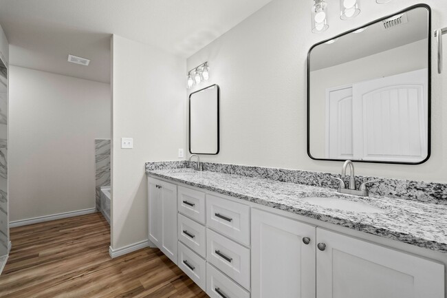 Building Photo - New Construction Home In Idalou ISD!