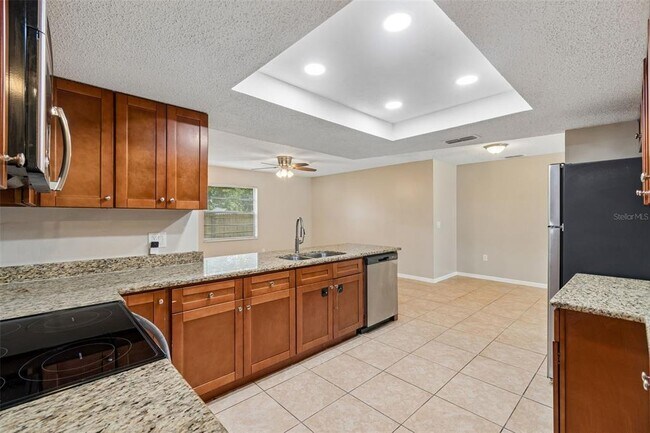 Building Photo - 8526 Huntsman Ln