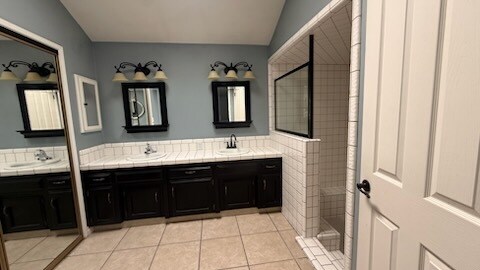 Building Photo - 9404 High Oak Dr