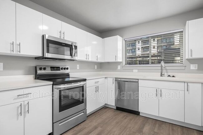 Building Photo - 1140 W 950 N
