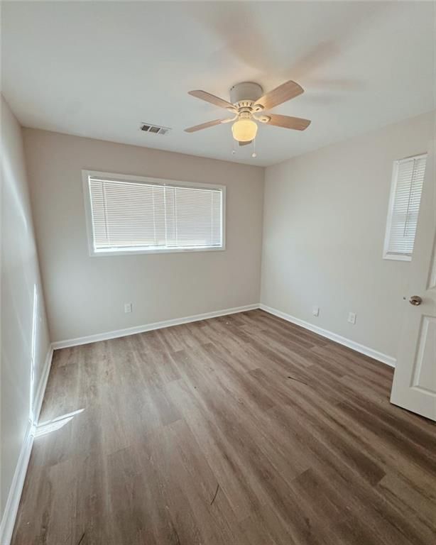 Building Photo - 2933 Port Royal Ln