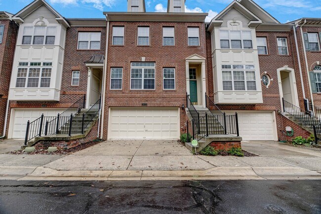 Building Photo - 2032 Ashleigh Woods Ct
