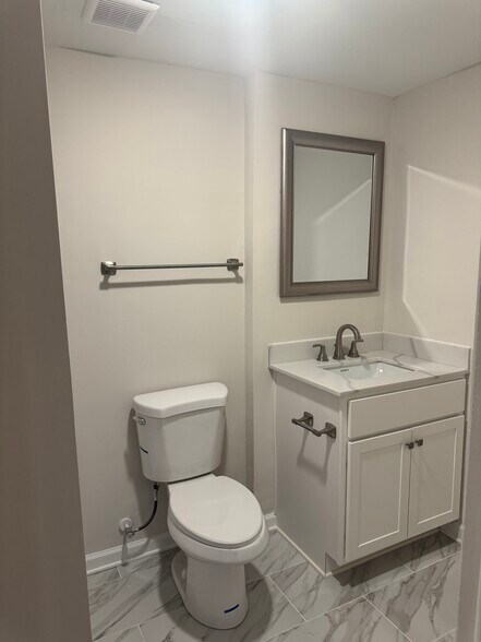 Building Photo - 15125 Arum Pl