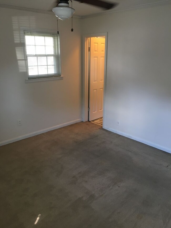 Building Photo - 3/2 House in Garden Lakes $1,395