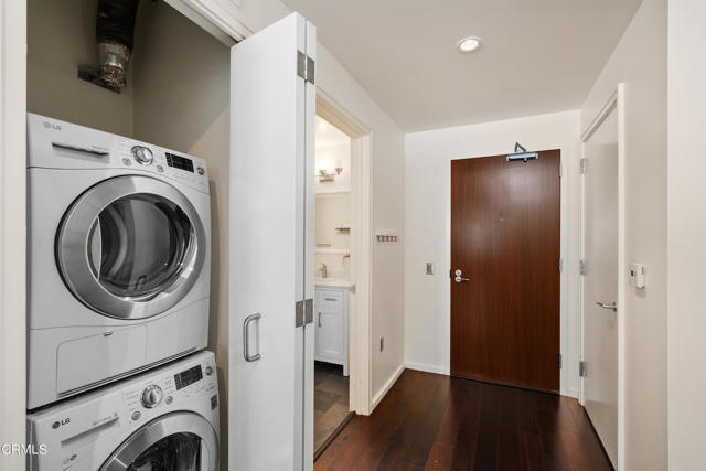 Building Photo - 1155 S Grand Ave